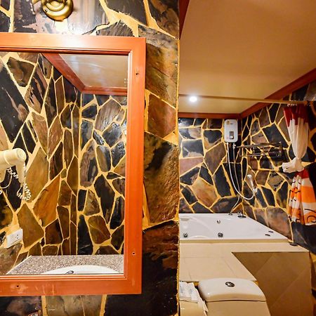 Tiger Complex Hotel Patong ภายนอก รูปภาพ