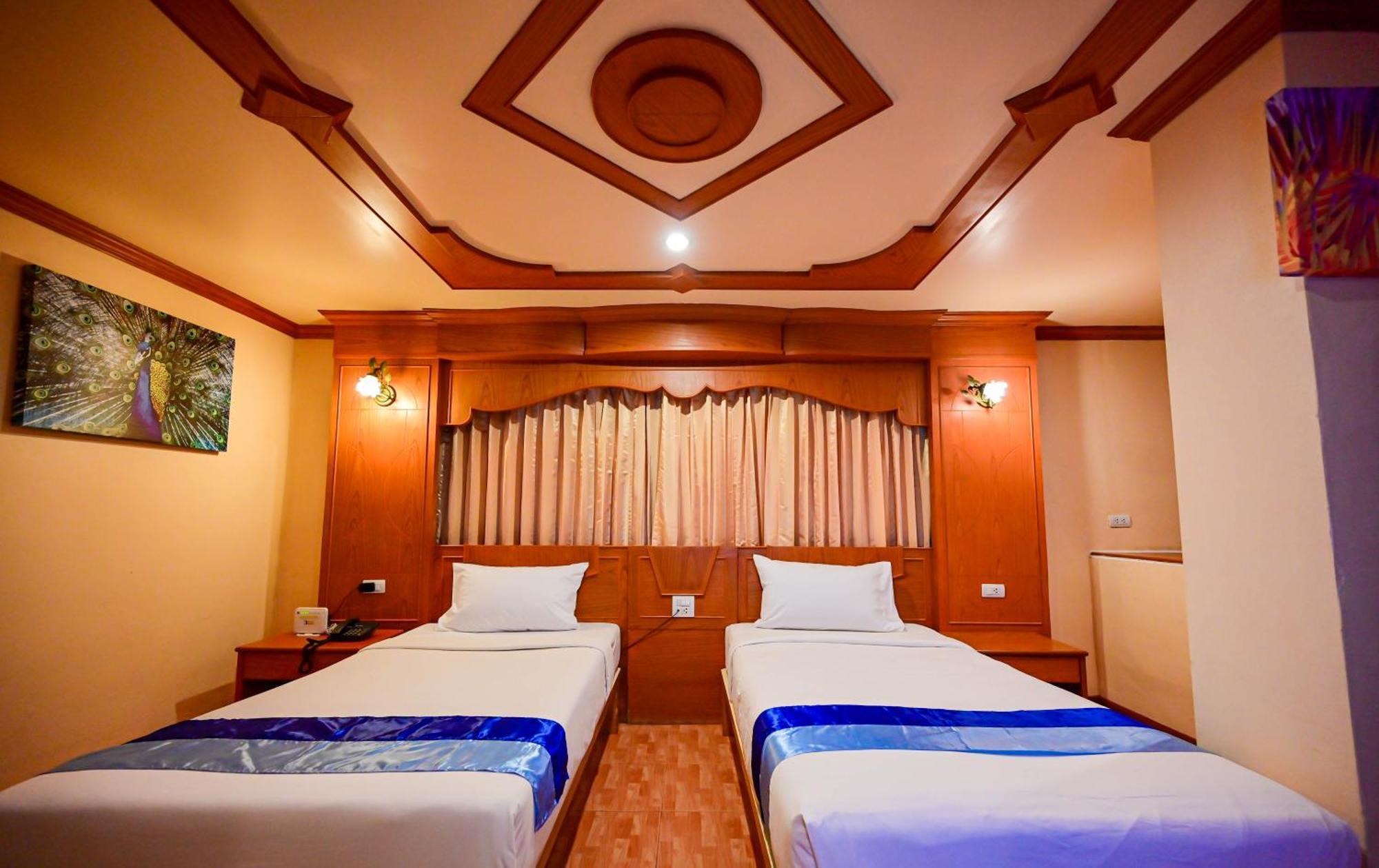 Tiger Complex Hotel Patong ภายนอก รูปภาพ