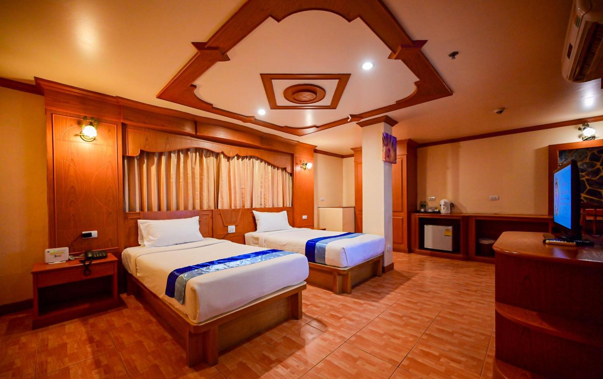Tiger Complex Hotel Patong ภายนอก รูปภาพ